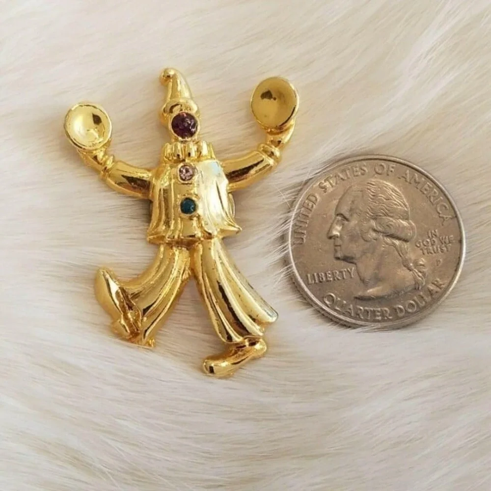 Vintage Rhinestone Clown Pin Brooch Lapel Playing Cymbals Gold Tone Circus 3685
